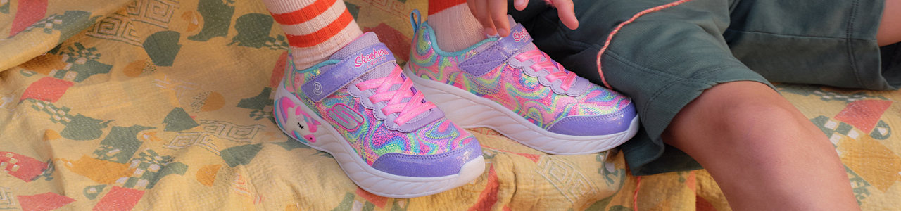 cdn-format_brandheader_skechers_kids_AW_1655x600_0225